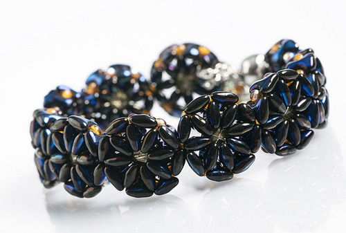 NEW SHAPE 40pcs TEE Beads Czech Glass Beads PRECIOSA One Hole Spacer Bow Bone...